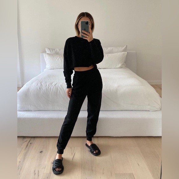 Tan Lines Black Sweatpants - Picture 5 of 5